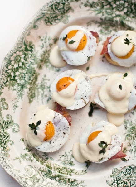 Easter Brunch: Mini Eggs Benedict