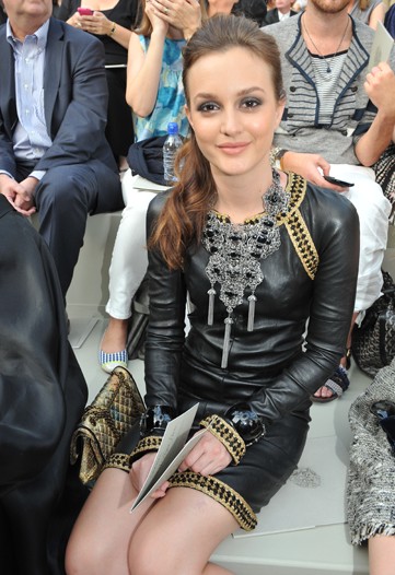 Front Row at Chanel Couture, Fall 2010 — Taryn Cox The Wife