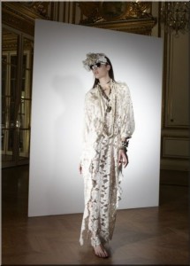 Lanvin-Blanche-Wedding-Dresses-and-Accessories-For-Summer-2013-Collection01-440x613